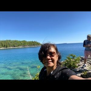 Meet your Posher, Amalia